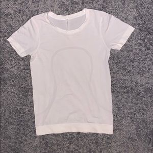 Lululemon Swiftly Tech Breeze!!